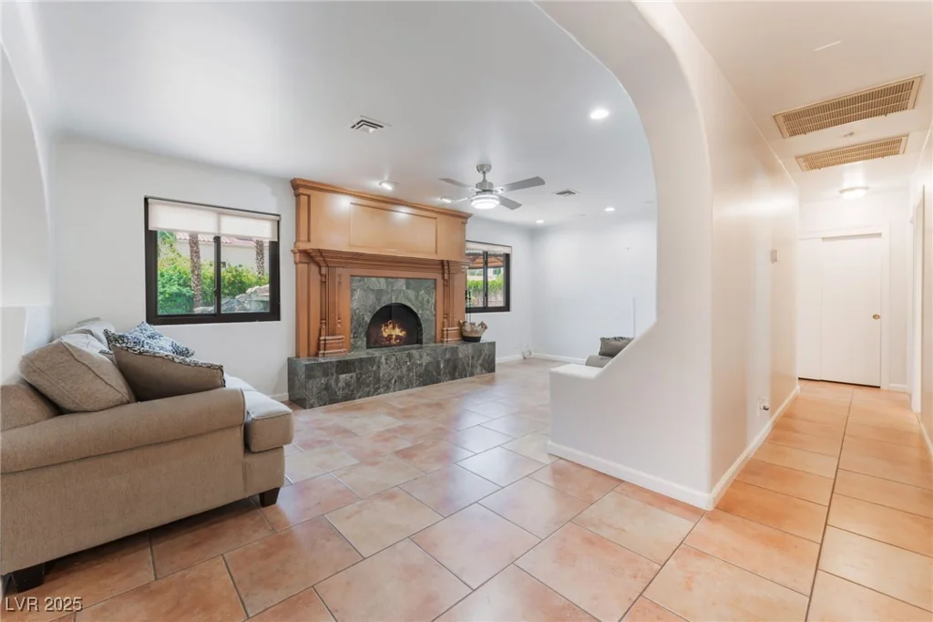 5312 Manuel, Las Vegas, NV 89149