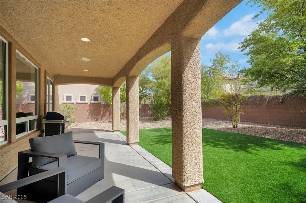 8537 Eureka Heights, Las Vegas, NV 89178