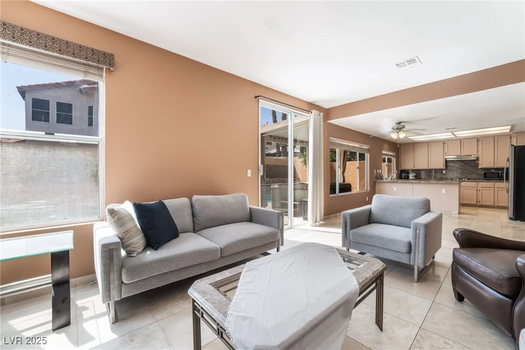 8277 Mount Nido, Las Vegas, NV 89147
