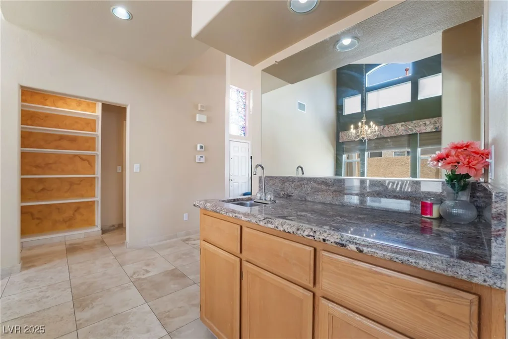 8277 Mount Nido, Las Vegas, NV 89147