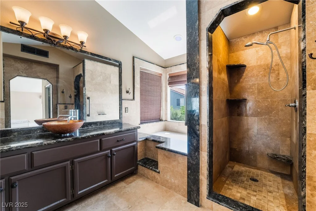 8277 Mount Nido, Las Vegas, NV 89147