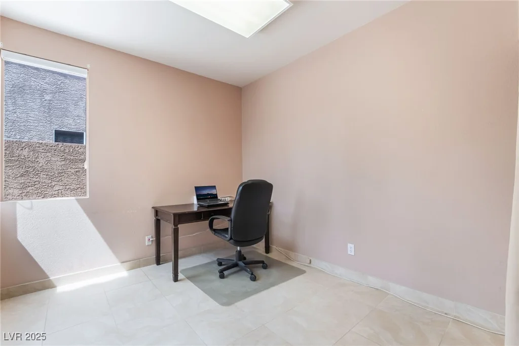 8277 Mount Nido, Las Vegas, NV 89147