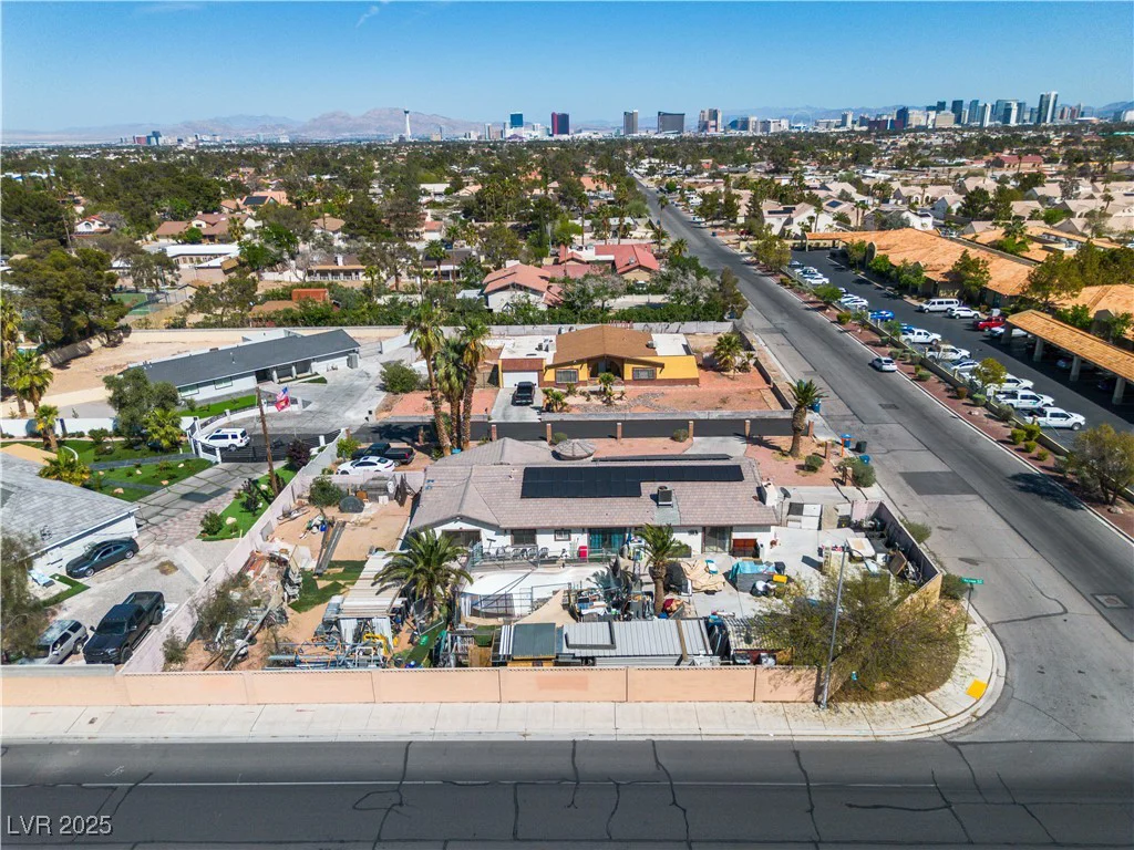 6882 Palmyra, Las Vegas, NV 89146