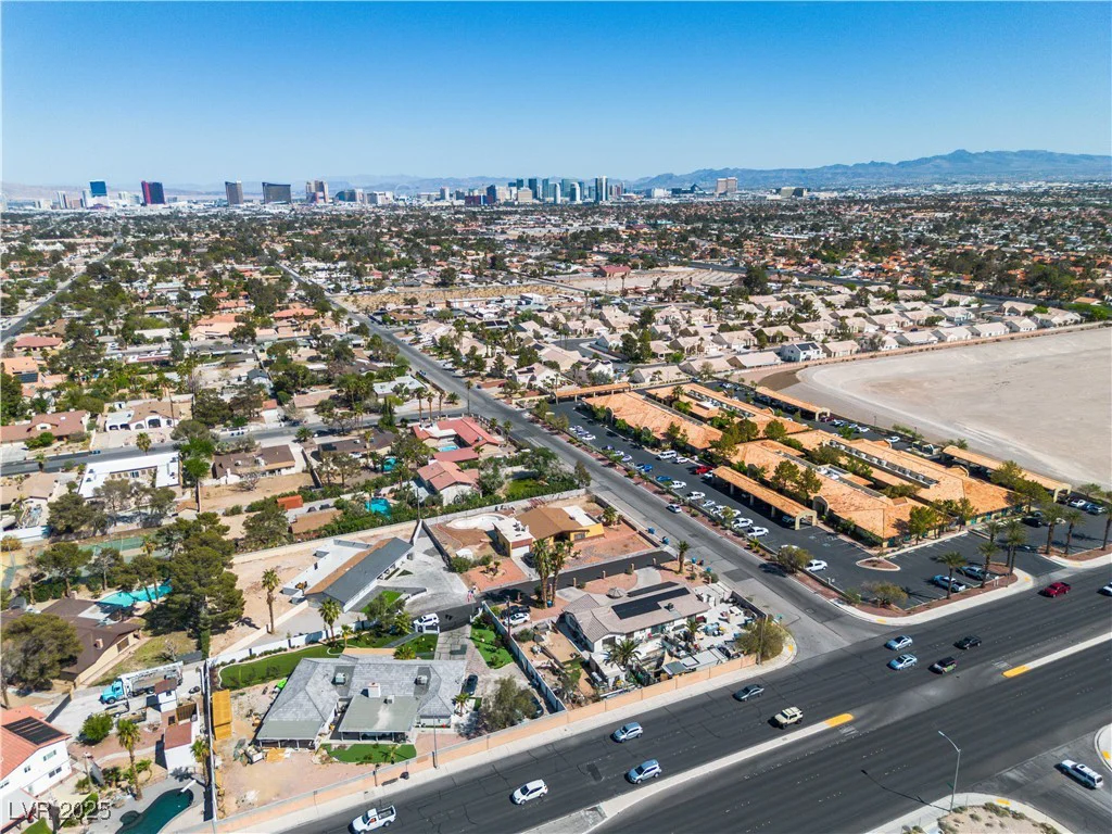 6882 Palmyra, Las Vegas, NV 89146