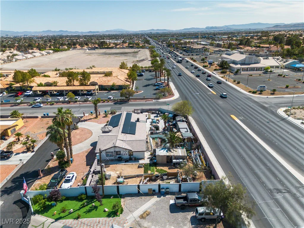 6882 Palmyra, Las Vegas, NV 89146
