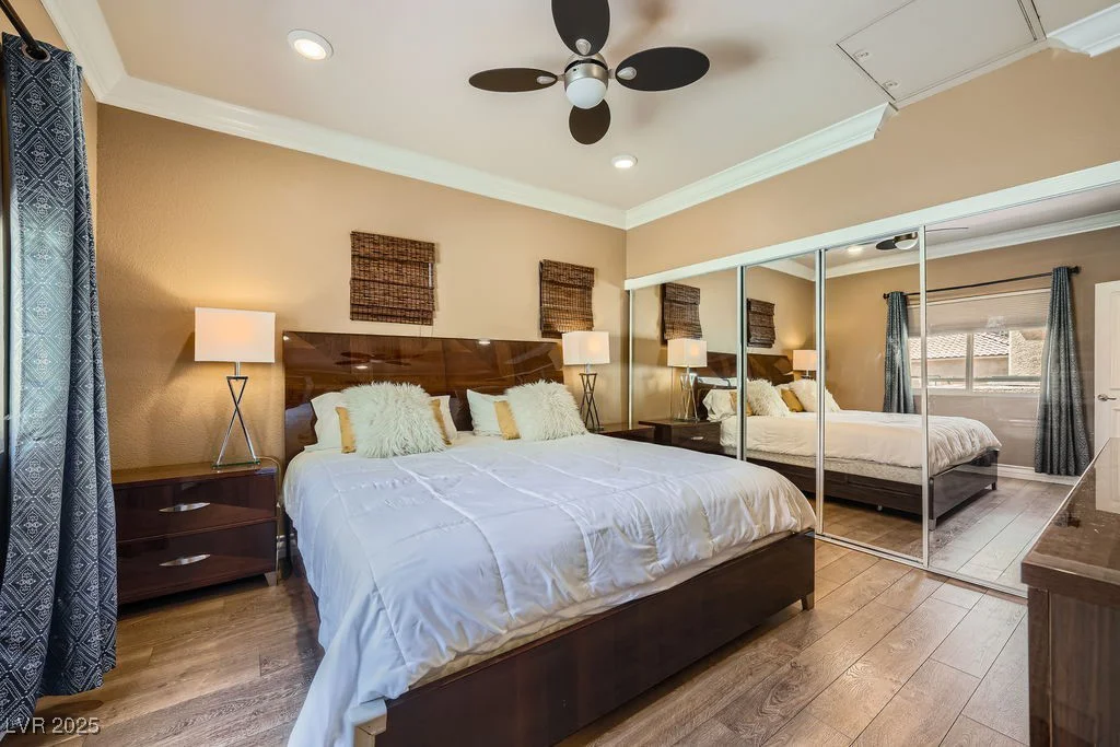 220 Flamingo, Las Vegas, NV 89169