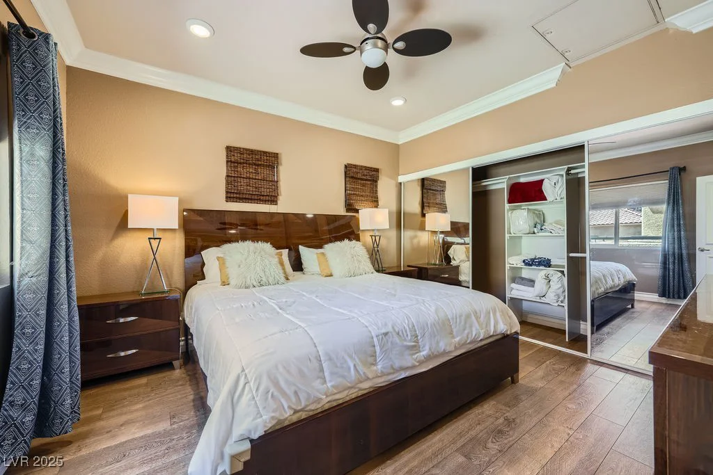 220 Flamingo, Las Vegas, NV 89169