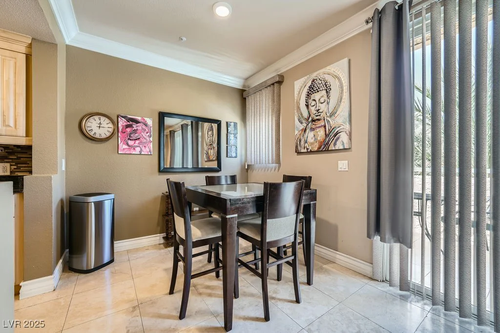220 Flamingo, Las Vegas, NV 89169