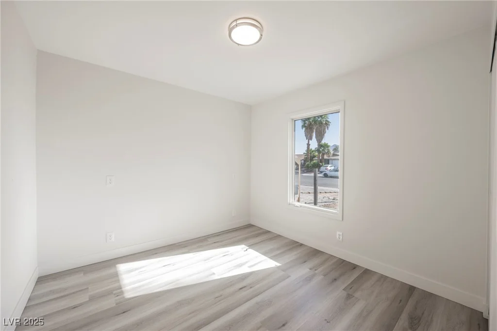 10 Yew, Las Vegas, NV 89110