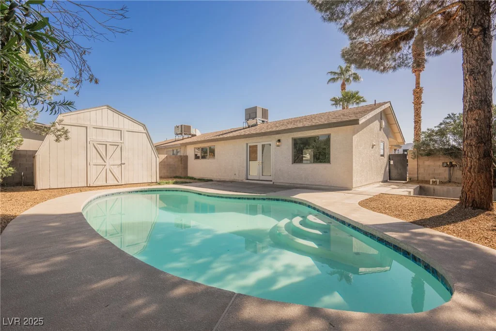 10 Yew, Las Vegas, NV 89110