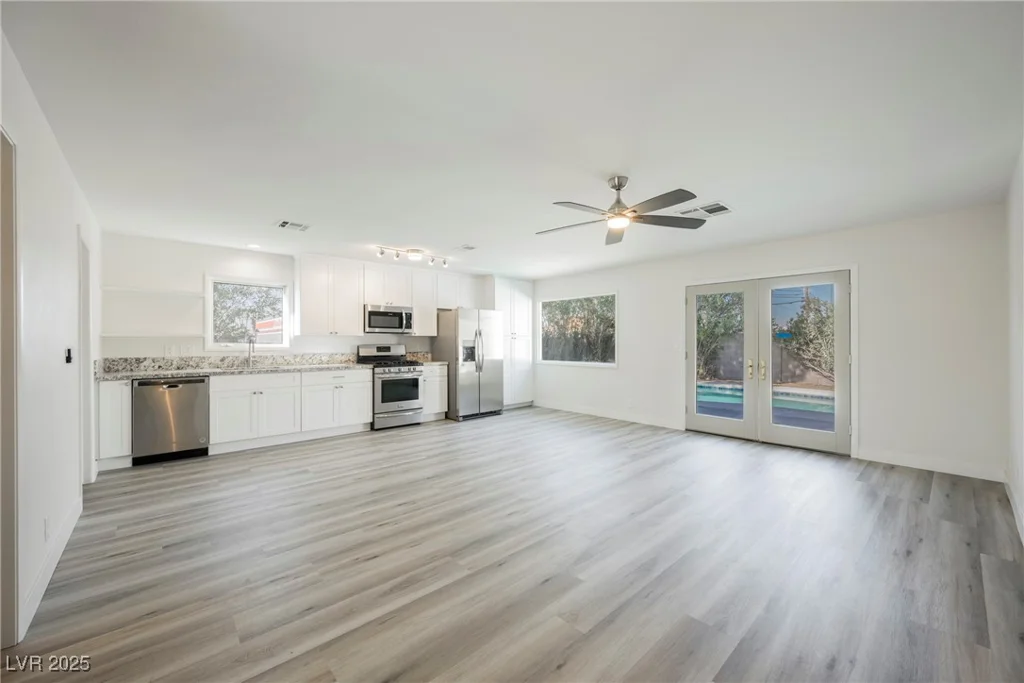 10 Yew, Las Vegas, NV 89110
