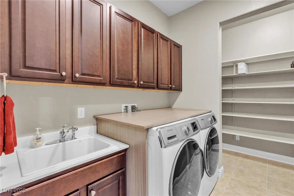 11274 Felice Cohn, Las Vegas, NV 89179