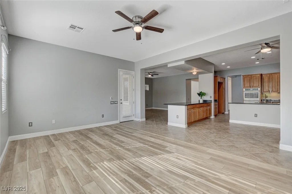 4137 Cackling Goose, North Las Vegas, NV 89084