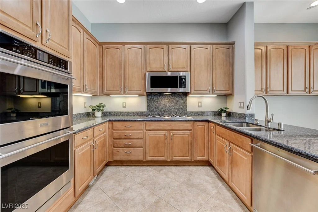 4137 Cackling Goose, North Las Vegas, NV 89084