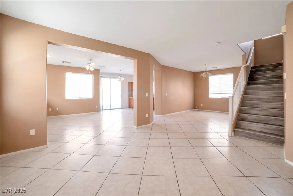 91 Bowler Springs, Las Vegas, NV 89148