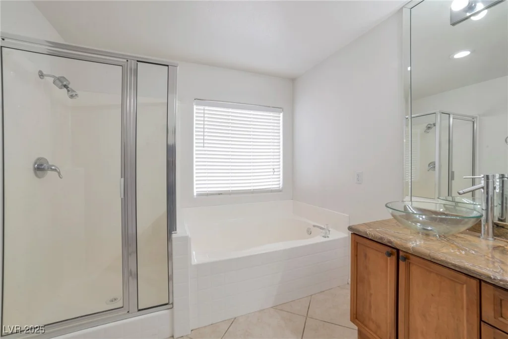 91 Bowler Springs, Las Vegas, NV 89148