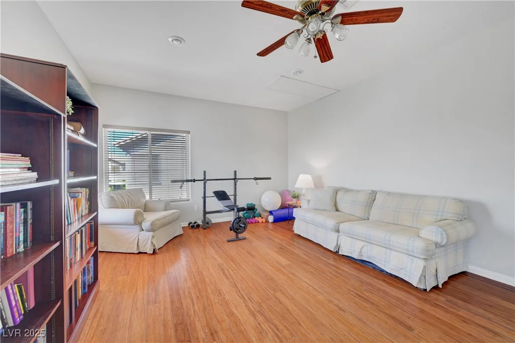 4651 Munich, Las Vegas, NV 89147