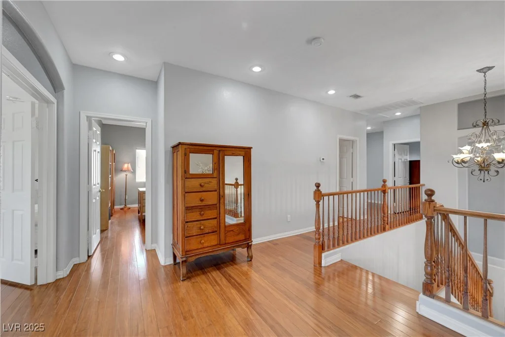 4651 Munich, Las Vegas, NV 89147