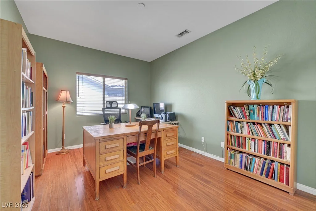 4651 Munich, Las Vegas, NV 89147