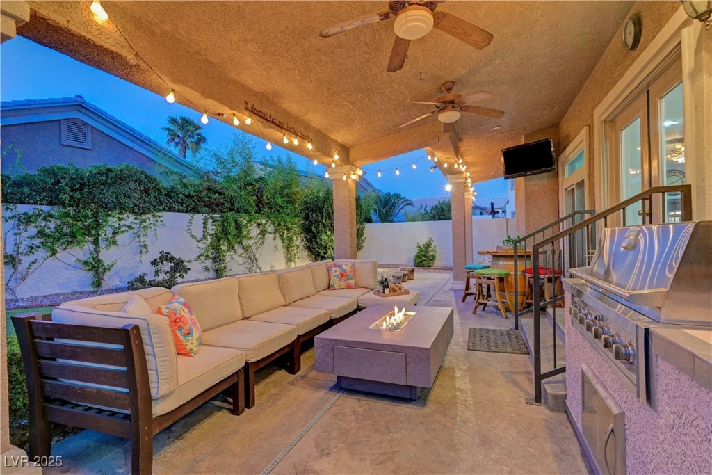 4651 Munich, Las Vegas, NV 89147