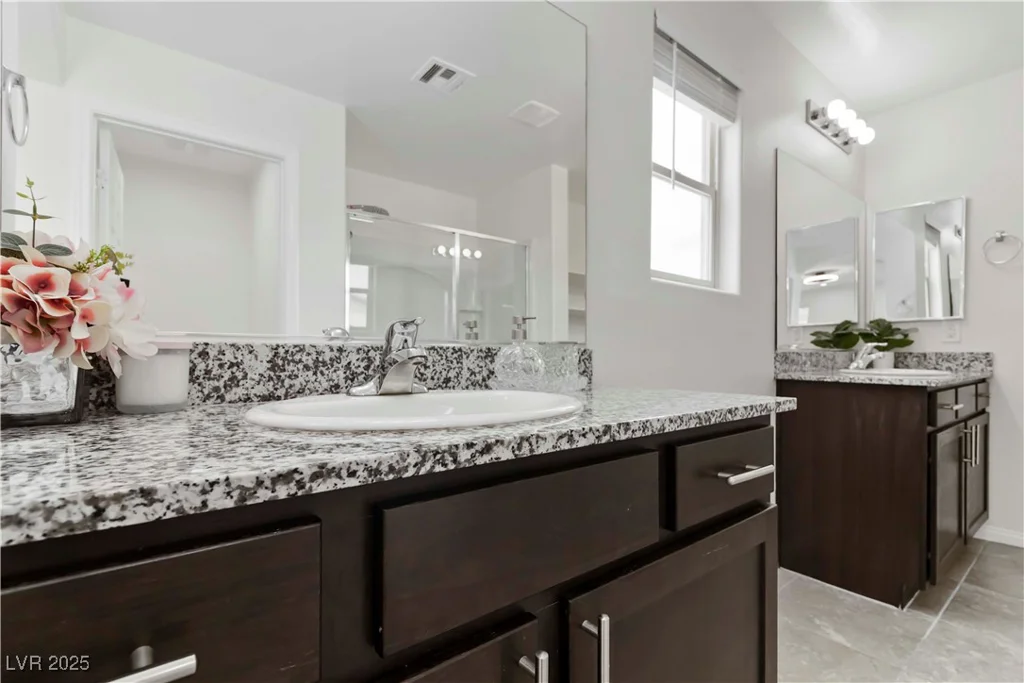 5317 Golden Melody, North Las Vegas, NV 89081
