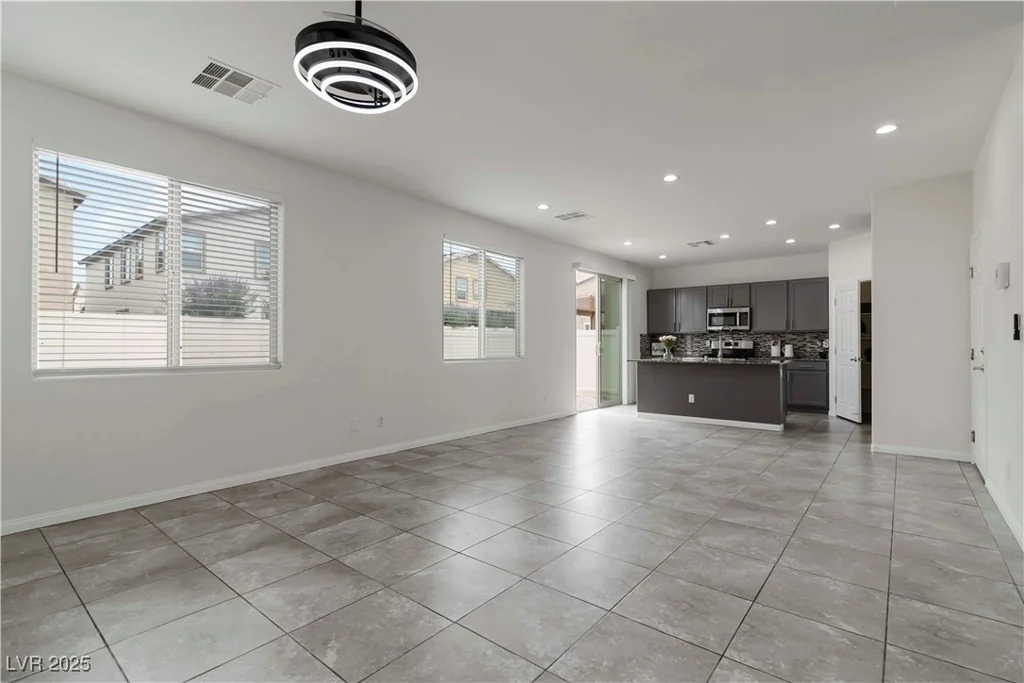 5317 Golden Melody, North Las Vegas, NV 89081