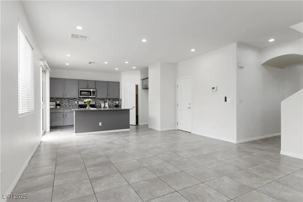 5317 Golden Melody, North Las Vegas, NV 89081