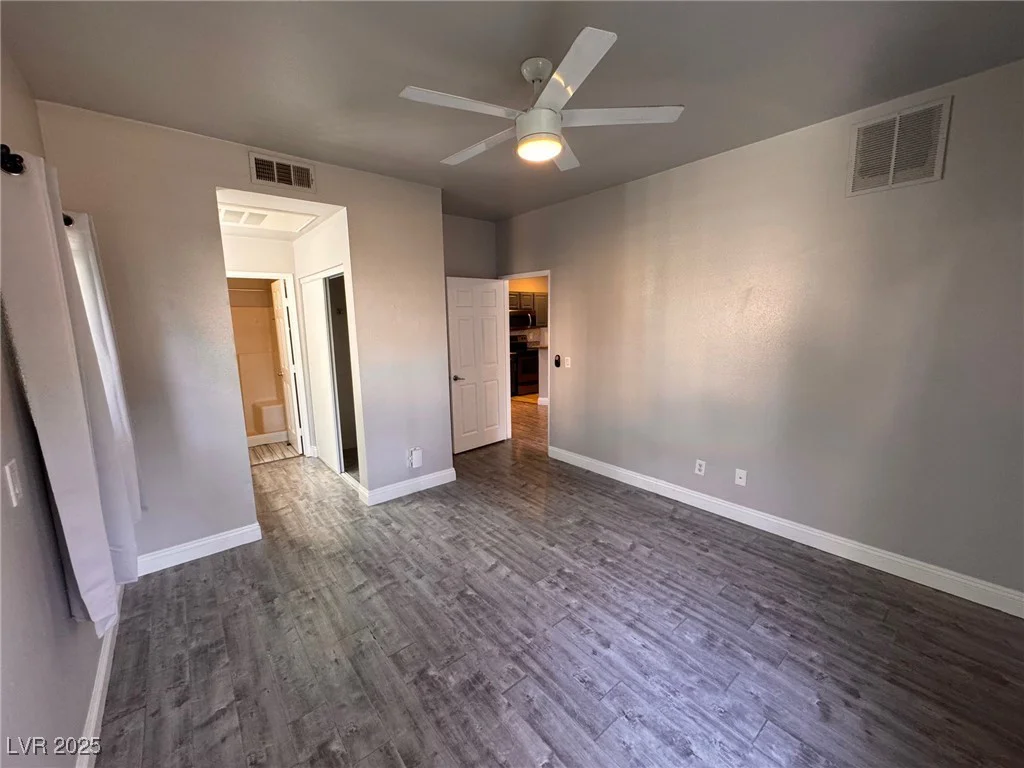 5150 Jones, Las Vegas, NV 89118