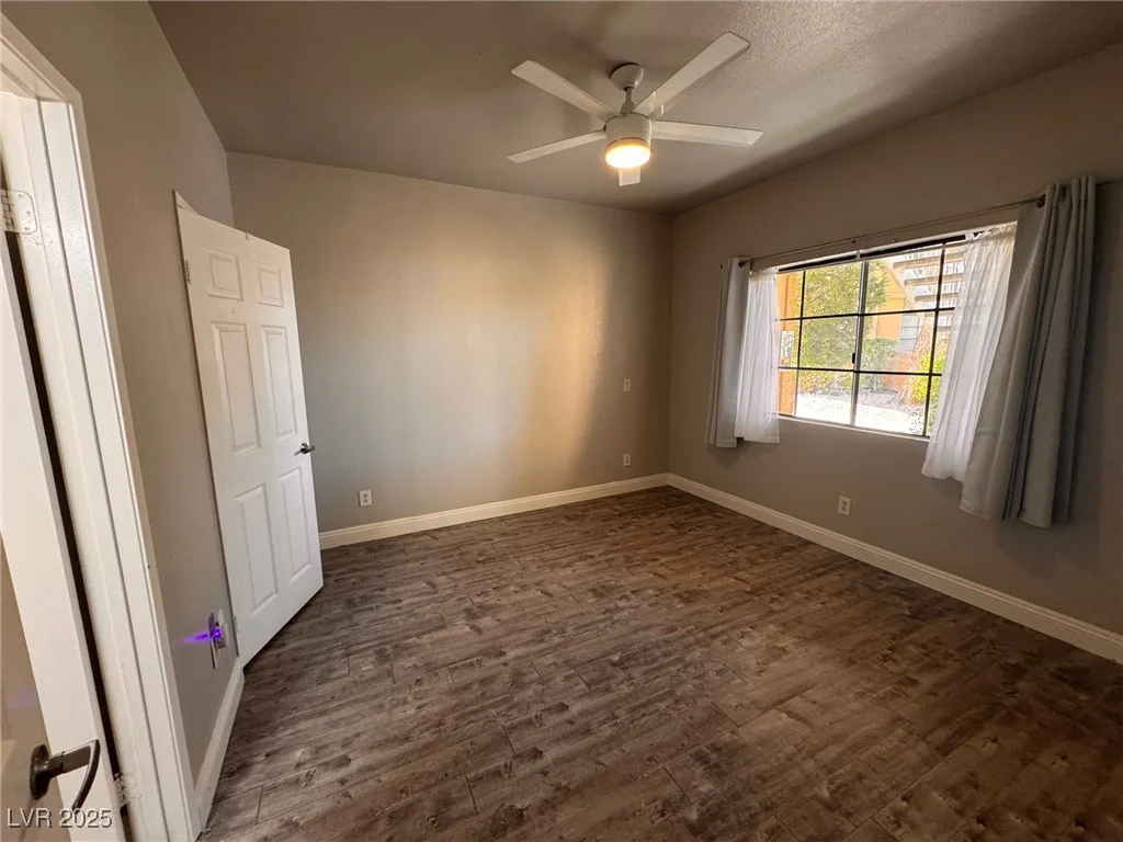 5150 Jones, Las Vegas, NV 89118