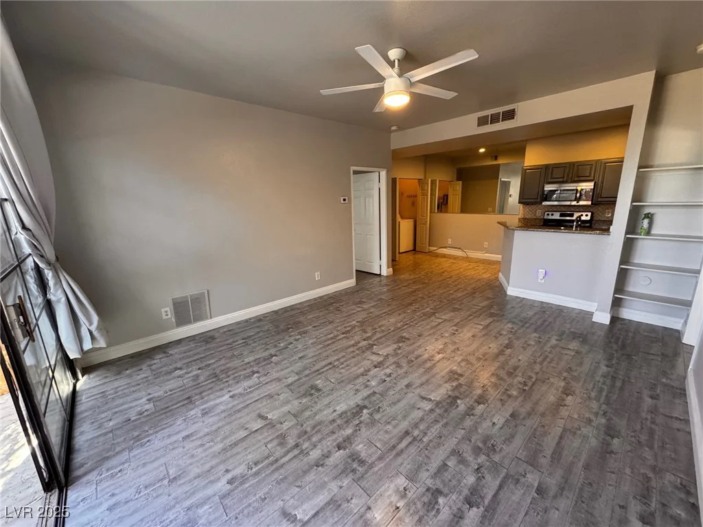 5150 Jones, Las Vegas, NV 89118