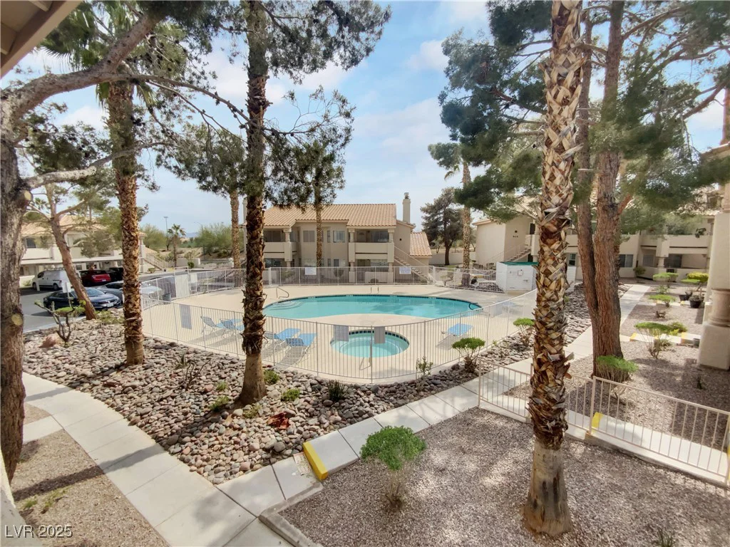 913 Boulder Springs, Las Vegas, NV 89128