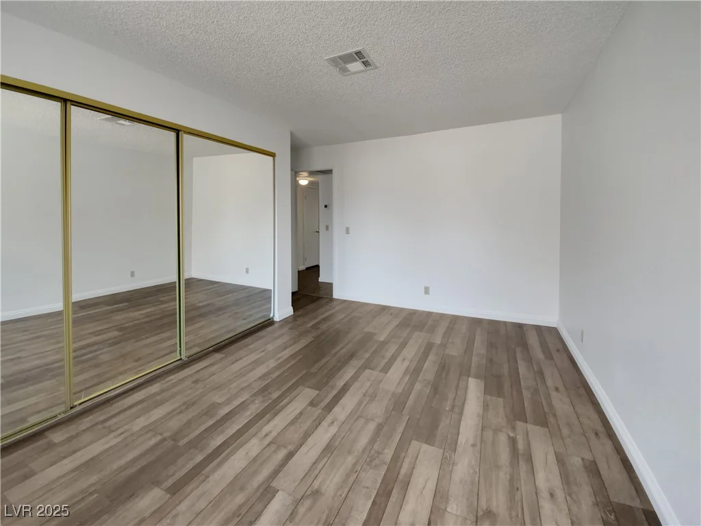 913 Boulder Springs, Las Vegas, NV 89128