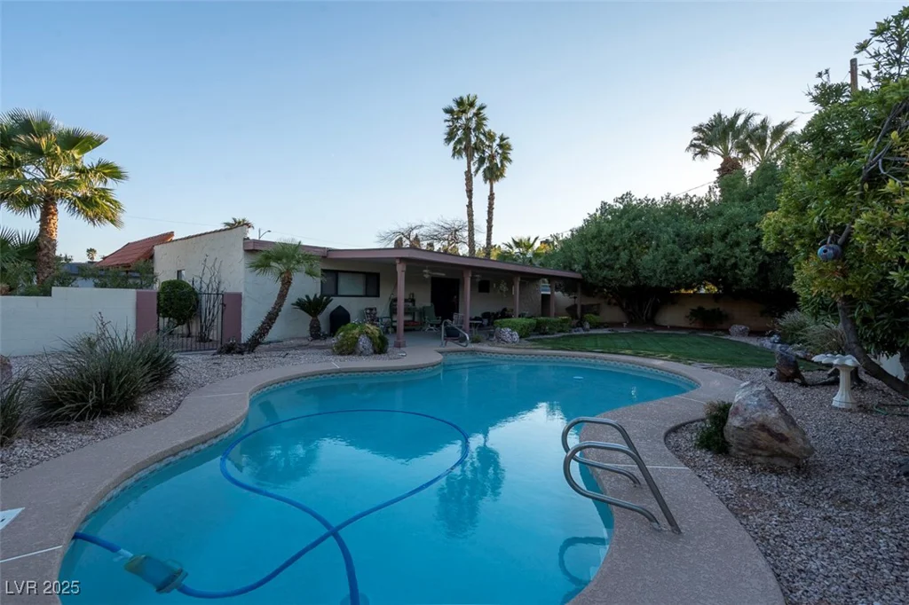 3200 Bryant, Las Vegas, NV 89102