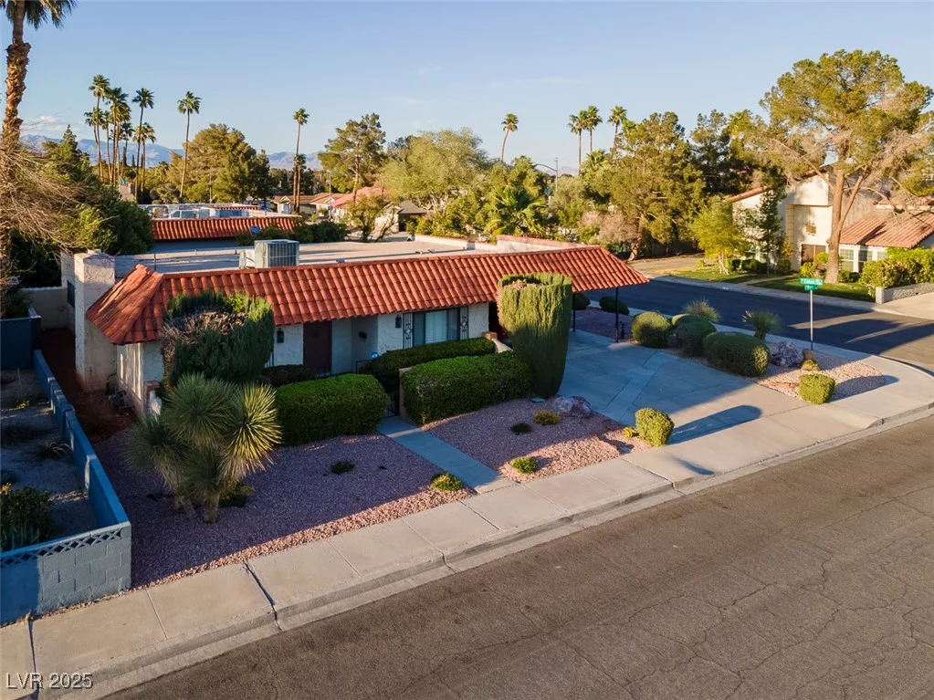 3200 Bryant, Las Vegas, NV 89102