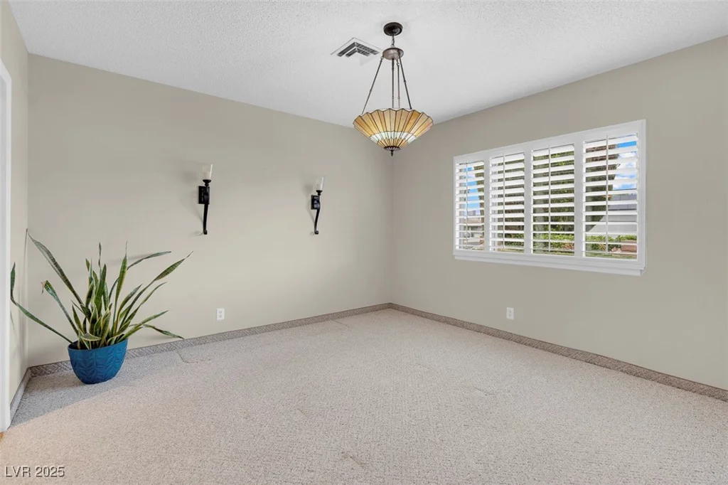 3200 Bryant, Las Vegas, NV 89102