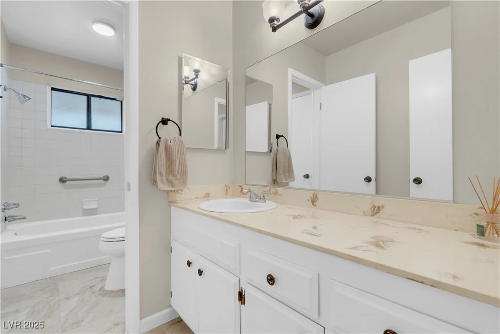3200 Bryant, Las Vegas, NV 89102