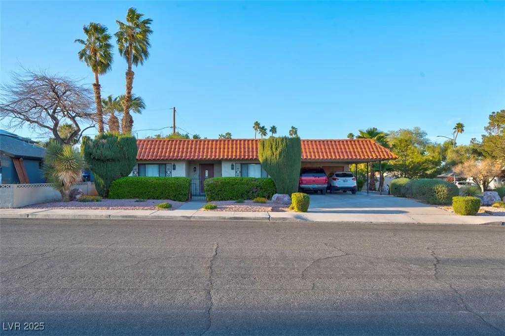 3200 Bryant, Las Vegas, NV 89102