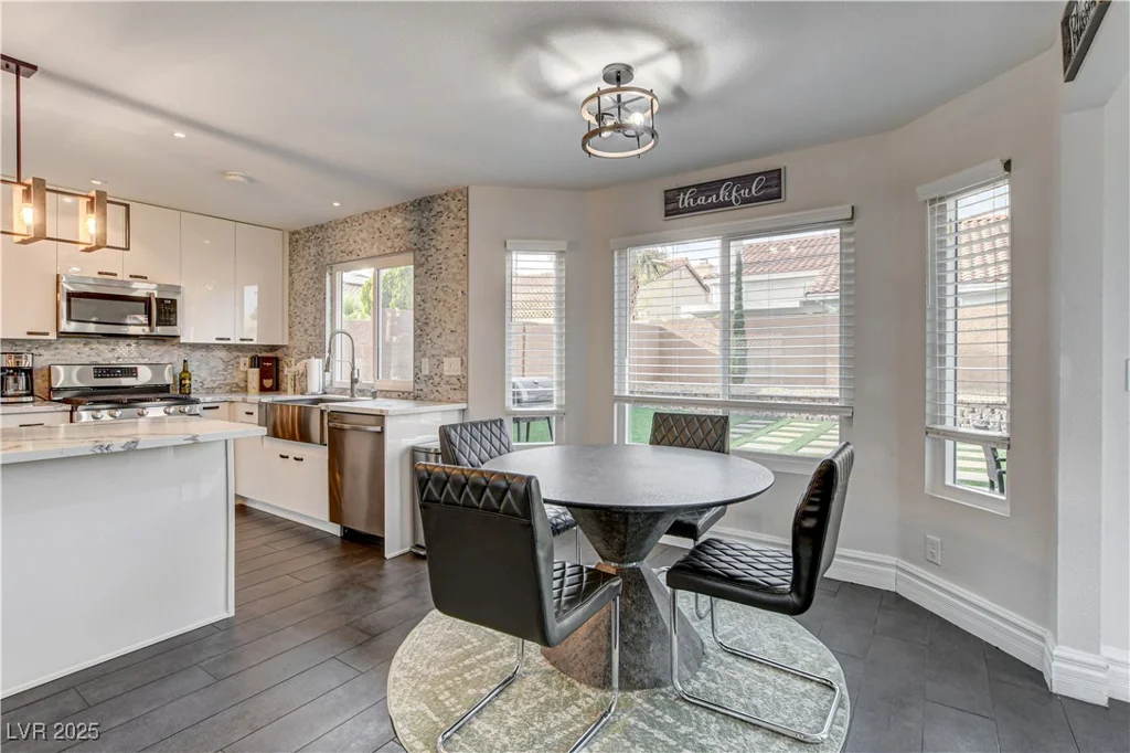8636 Caribbean, Las Vegas, NV 89117