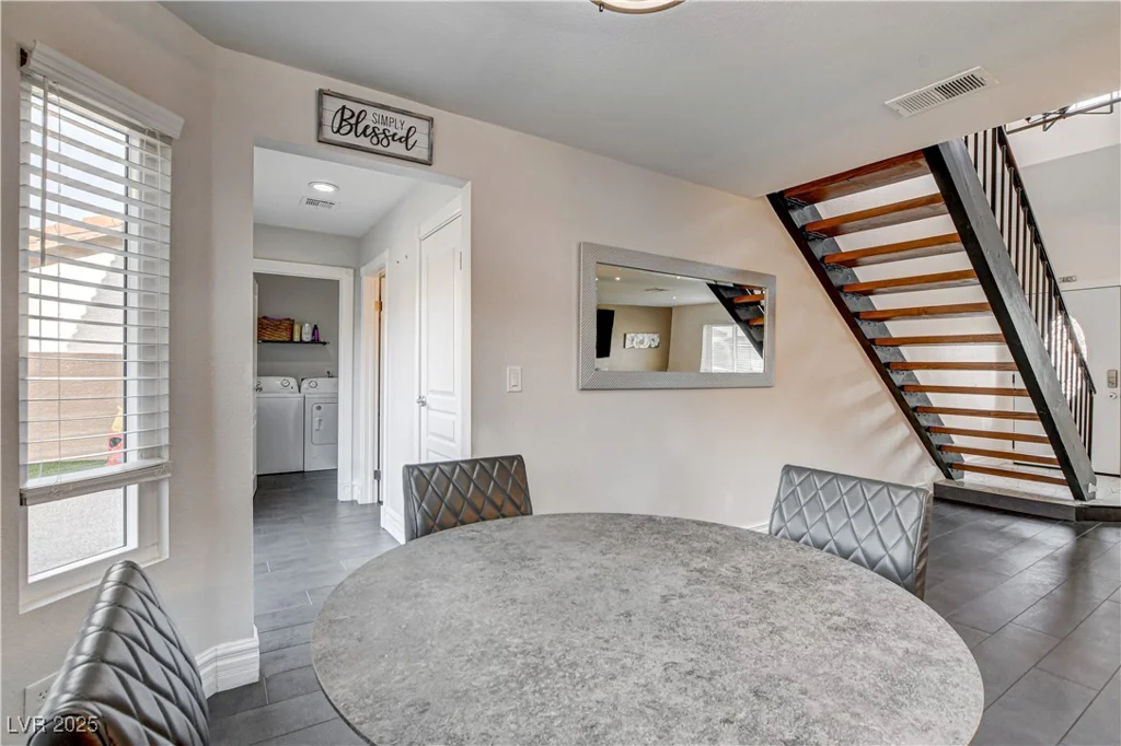8636 Caribbean, Las Vegas, NV 89117