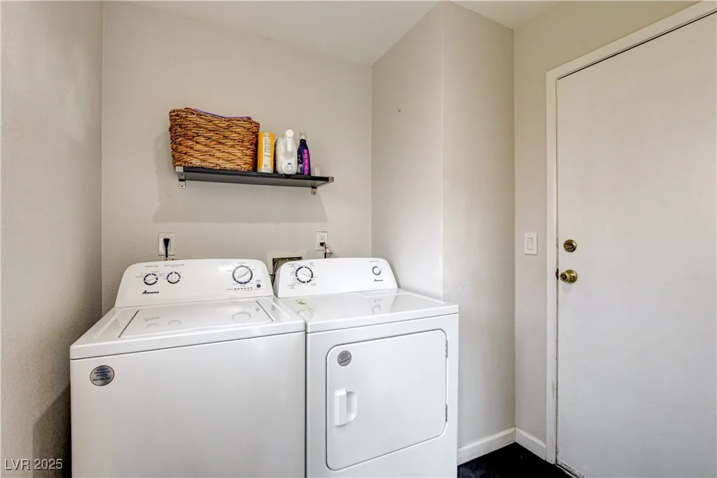 8636 Caribbean, Las Vegas, NV 89117