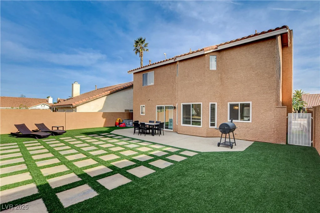 8636 Caribbean, Las Vegas, NV 89117