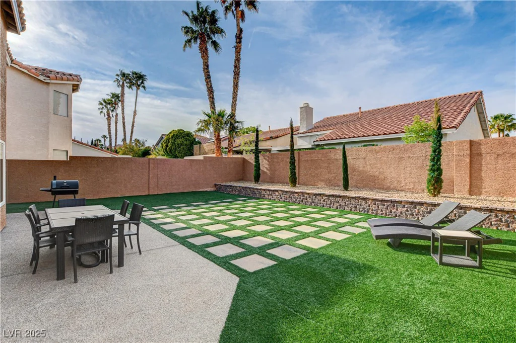 8636 Caribbean, Las Vegas, NV 89117