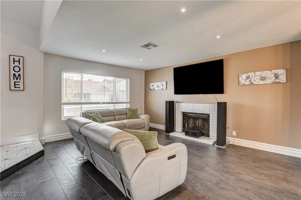 8636 Caribbean, Las Vegas, NV 89117