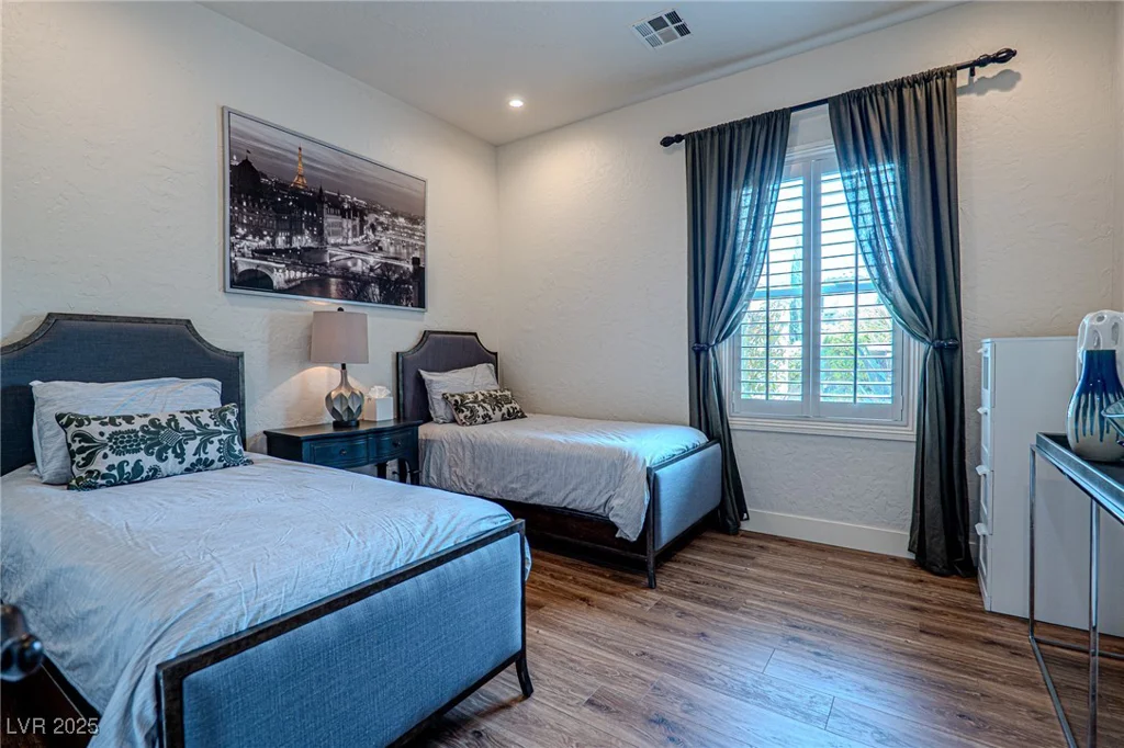 11814 Canons Brook, Las Vegas, NV 89141