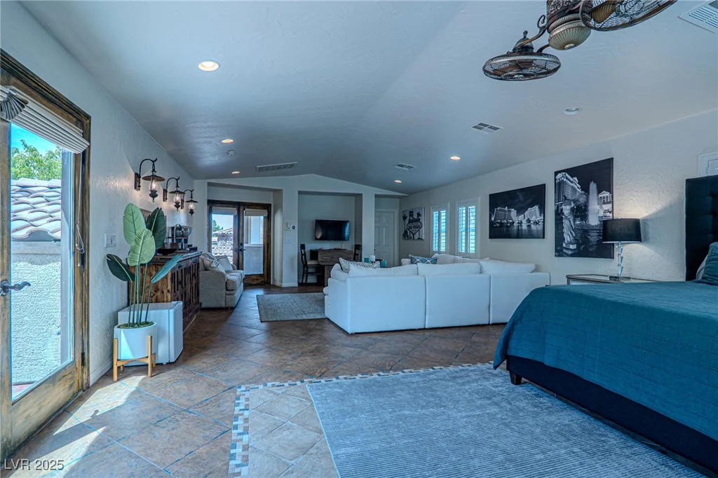 11814 Canons Brook, Las Vegas, NV 89141