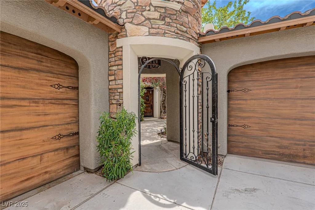 11814 Canons Brook, Las Vegas, NV 89141