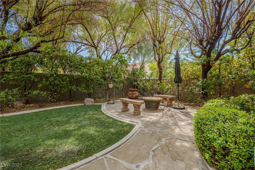11814 Canons Brook, Las Vegas, NV 89141