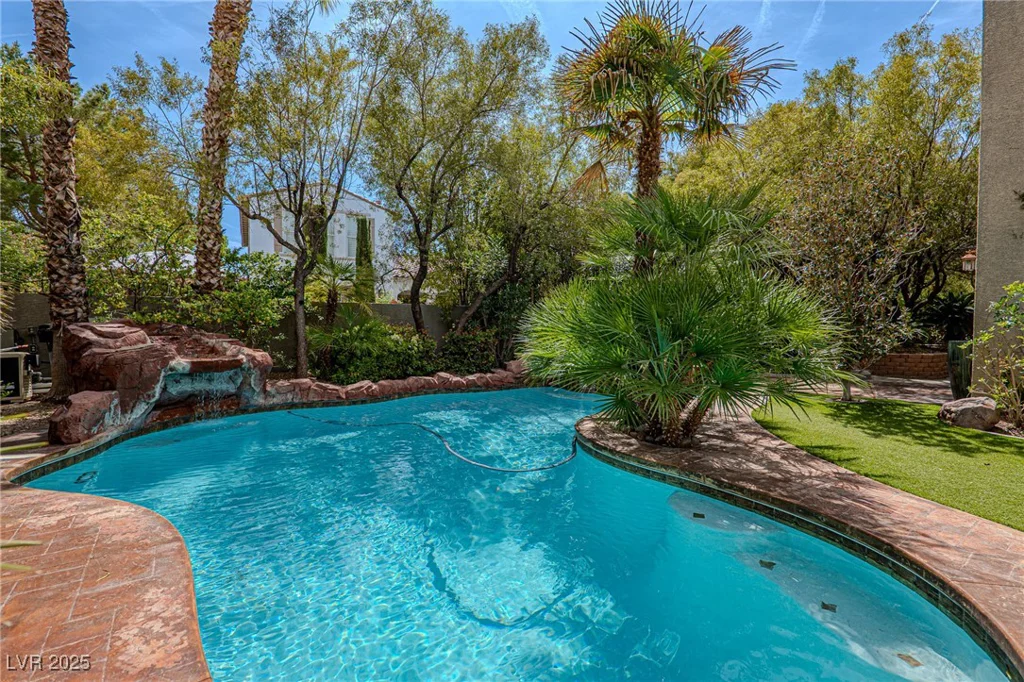 11814 Canons Brook, Las Vegas, NV 89141