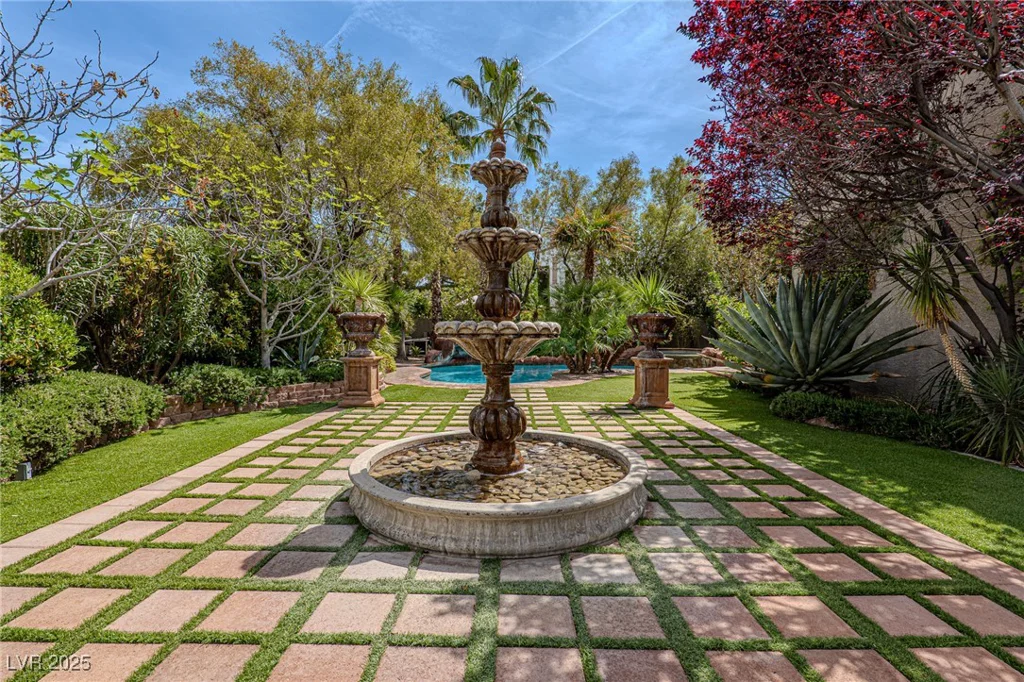 11814 Canons Brook, Las Vegas, NV 89141