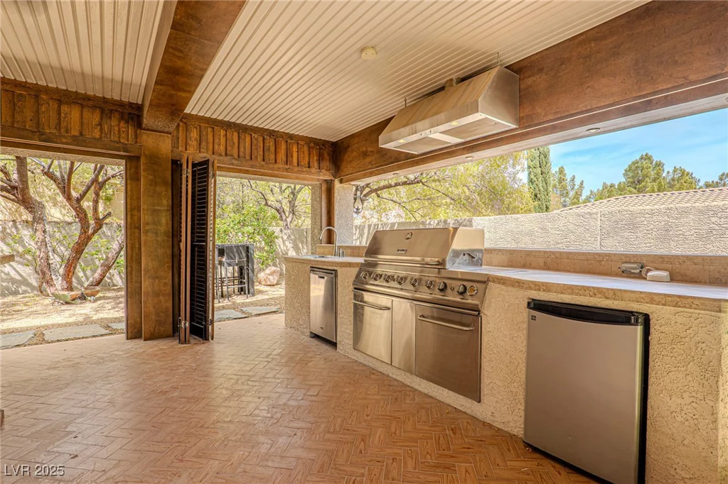 11814 Canons Brook, Las Vegas, NV 89141
